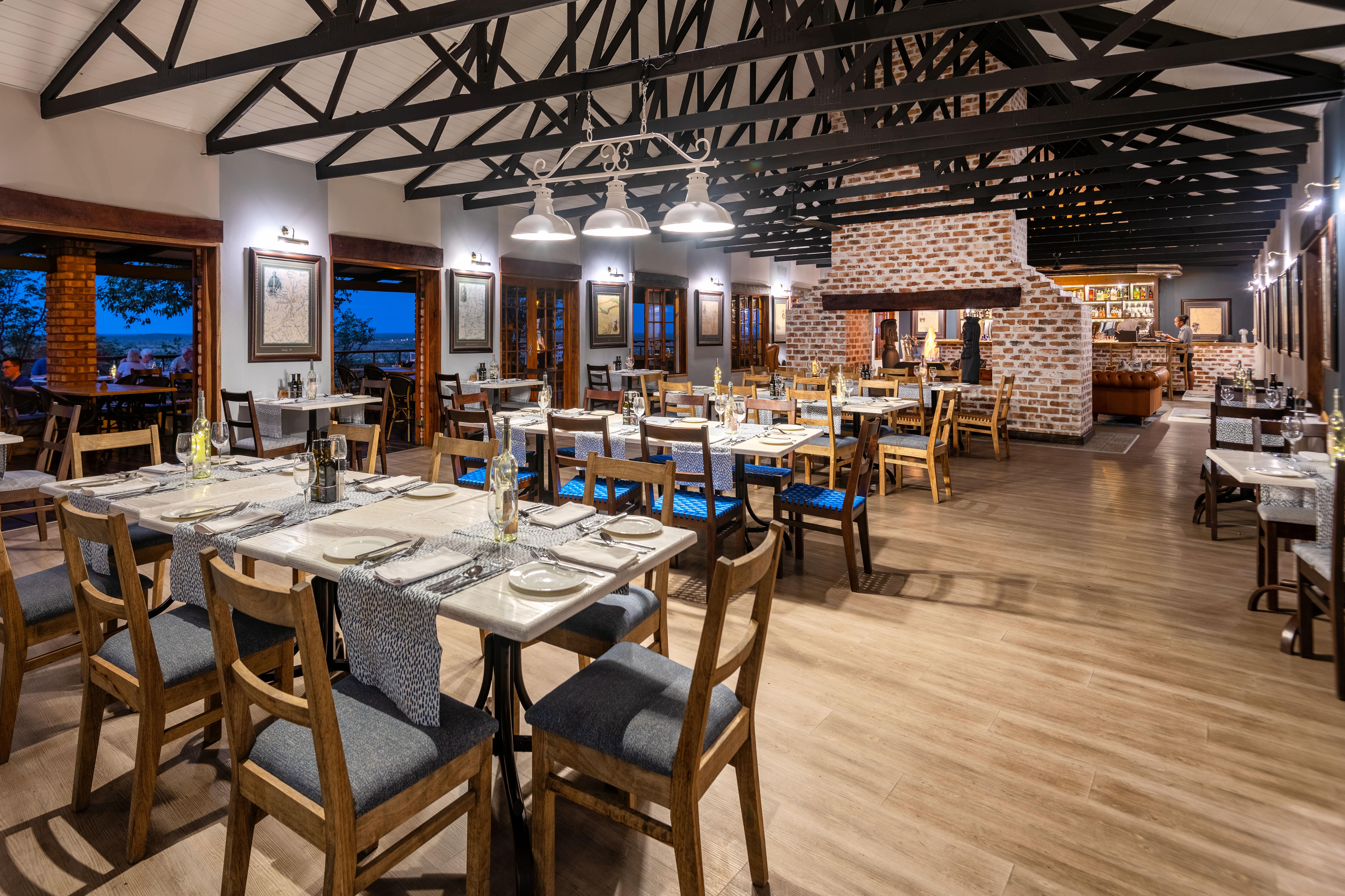 Gondwana Etosha Safari Lodge Okaukuejo Zewnętrze zdjęcie