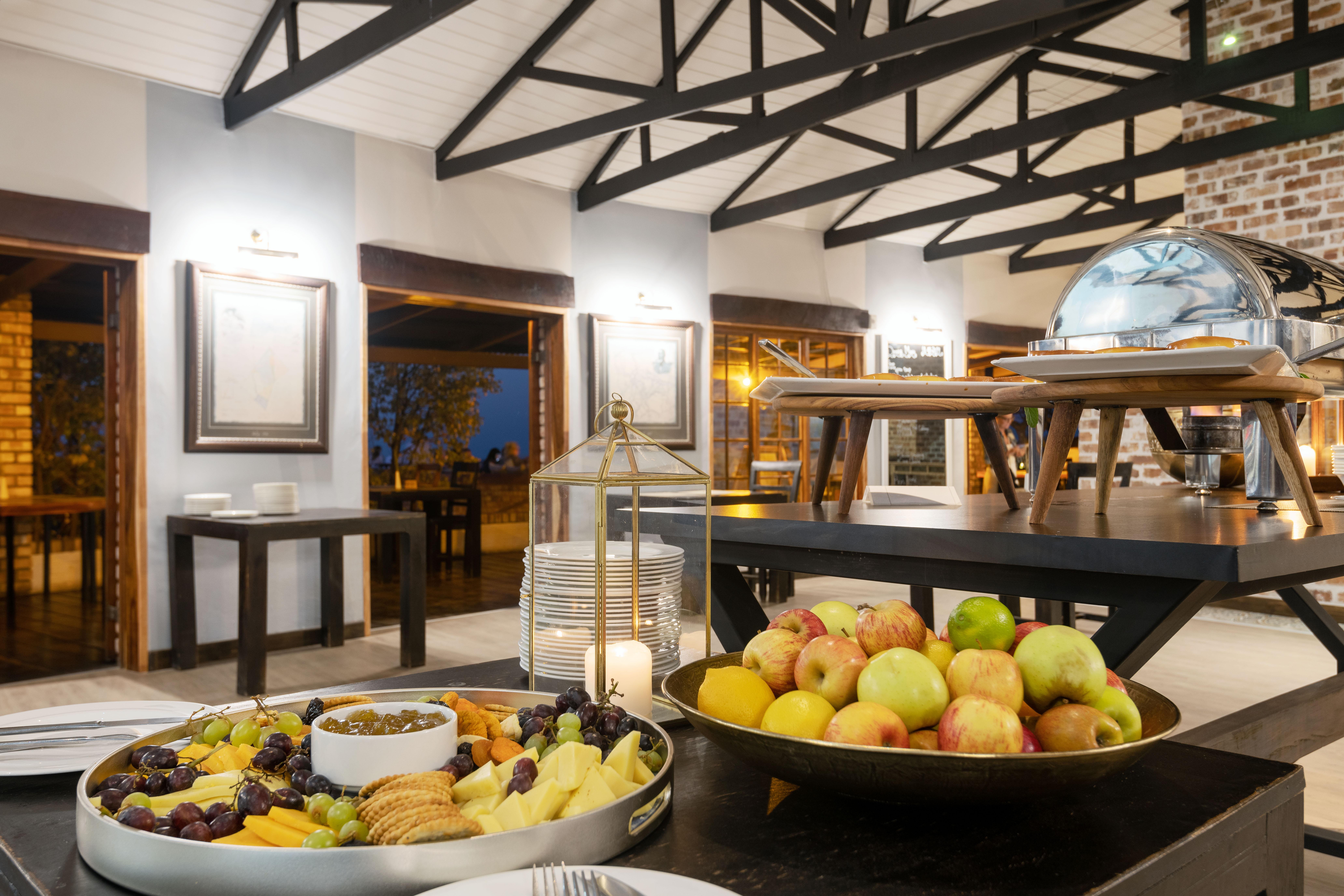 Gondwana Etosha Safari Lodge Okaukuejo Zewnętrze zdjęcie