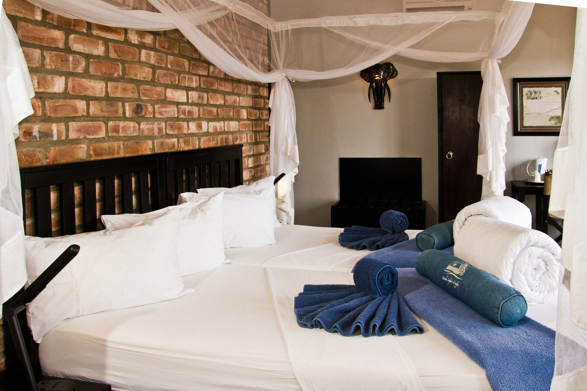 Gondwana Etosha Safari Lodge Okaukuejo Zewnętrze zdjęcie