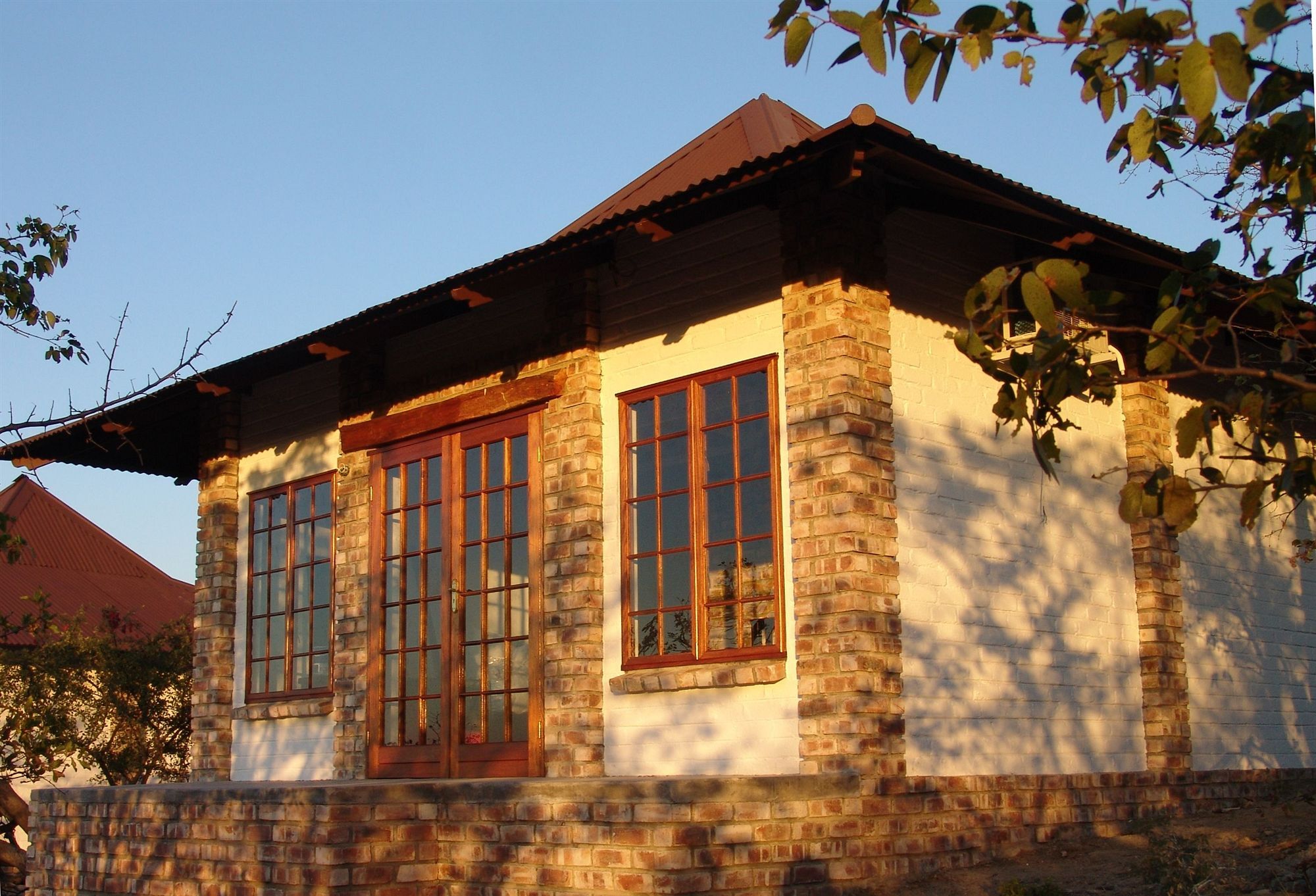 Gondwana Etosha Safari Lodge Okaukuejo Zewnętrze zdjęcie