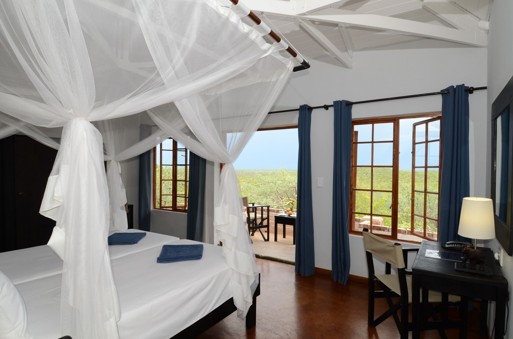 Gondwana Etosha Safari Lodge Okaukuejo Zewnętrze zdjęcie